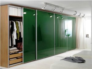 closet-sliding-door